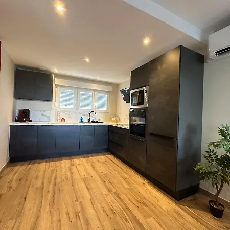 別荘 L'evasion Cinegame - A Theme