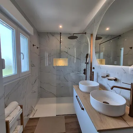 別荘 L'evasion Cinegame - A Theme *