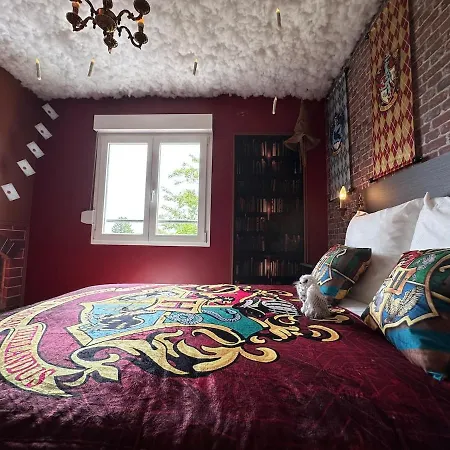 別荘 L'evasion Cinegame - A Theme *