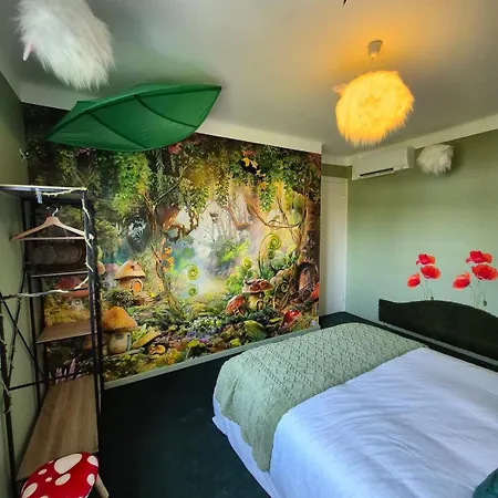 L'evasion Cinegame - A Theme